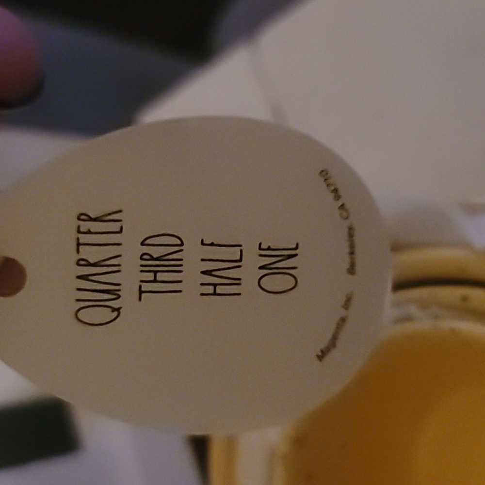 Rae Dunn Yellow Speckled measuring Cups - Picture 4 of 4